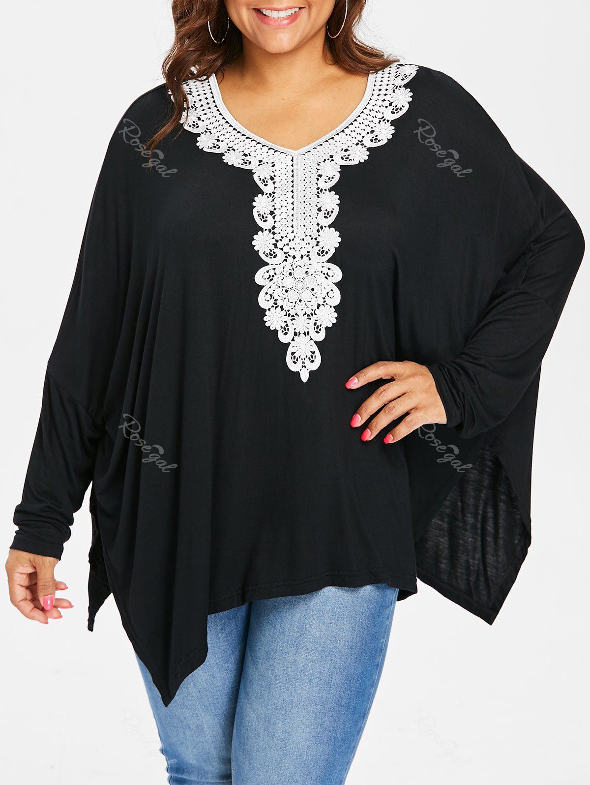 

Plus Size Applique V Neck Top, Black