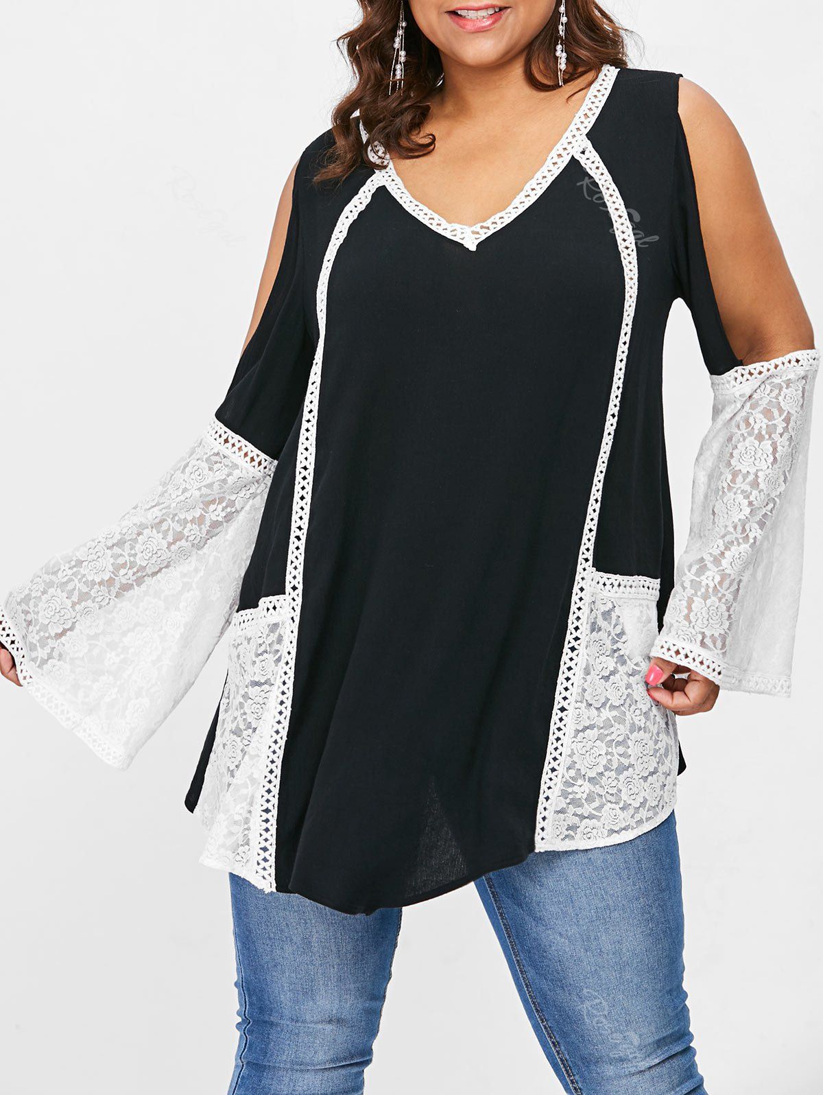 

Cut Out Sleeve Plus Size Lace Panel Top, Black