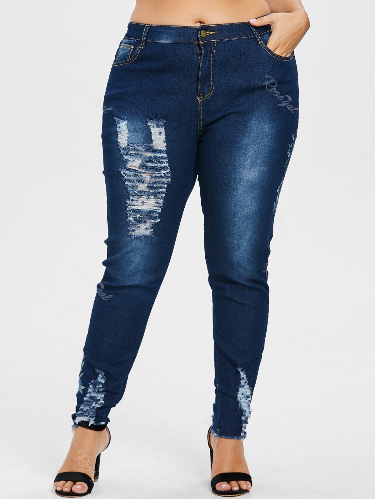 

Plus Size Floral Patched Fray Hem Jeans, Denim dark blue