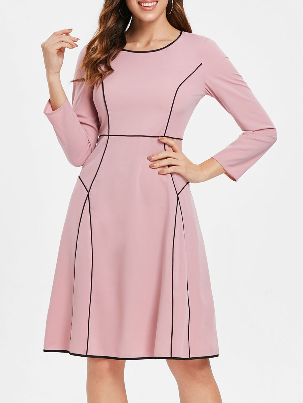 

Contrasting Flare Dress, Pig pink