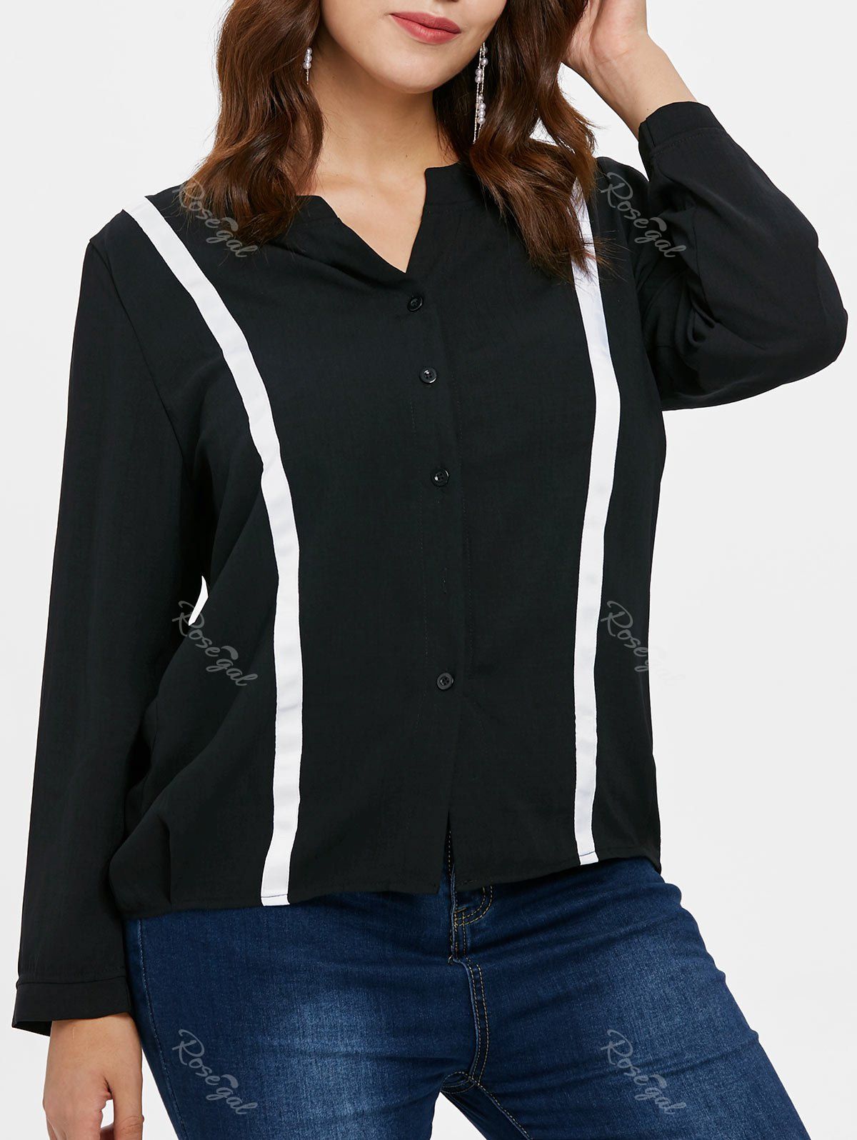 

Plus Size Buttoned Color Block Top, Black