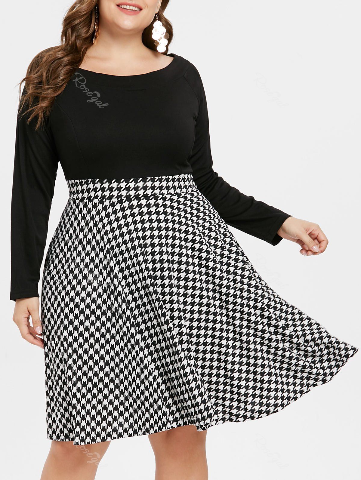 [26 OFF] Houndstooth Pattern Plus Size Flare Dress Rosegal