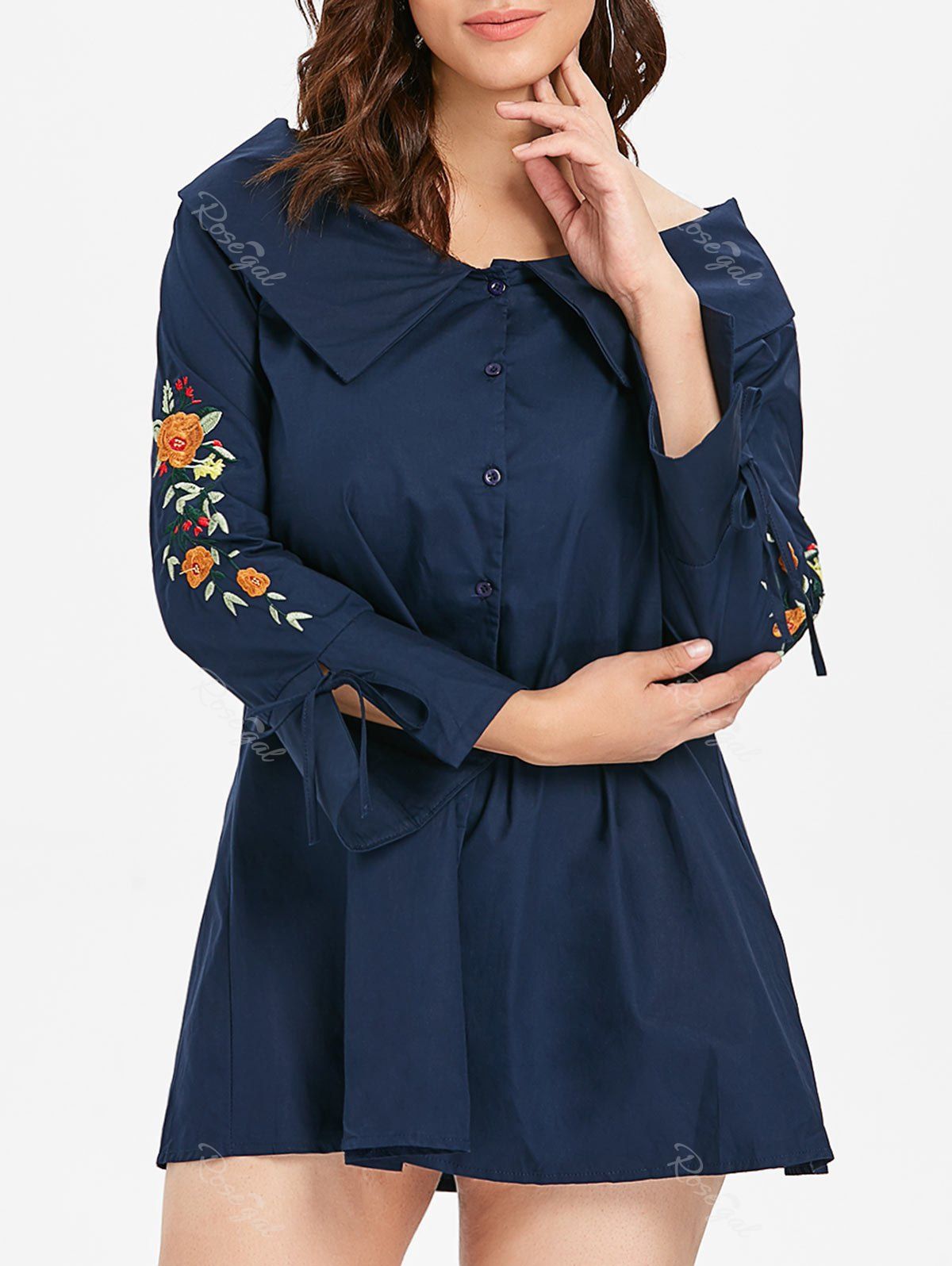

Floral Embroidery Flare Sleeve Plus Size Shirt Dress, Navy blue