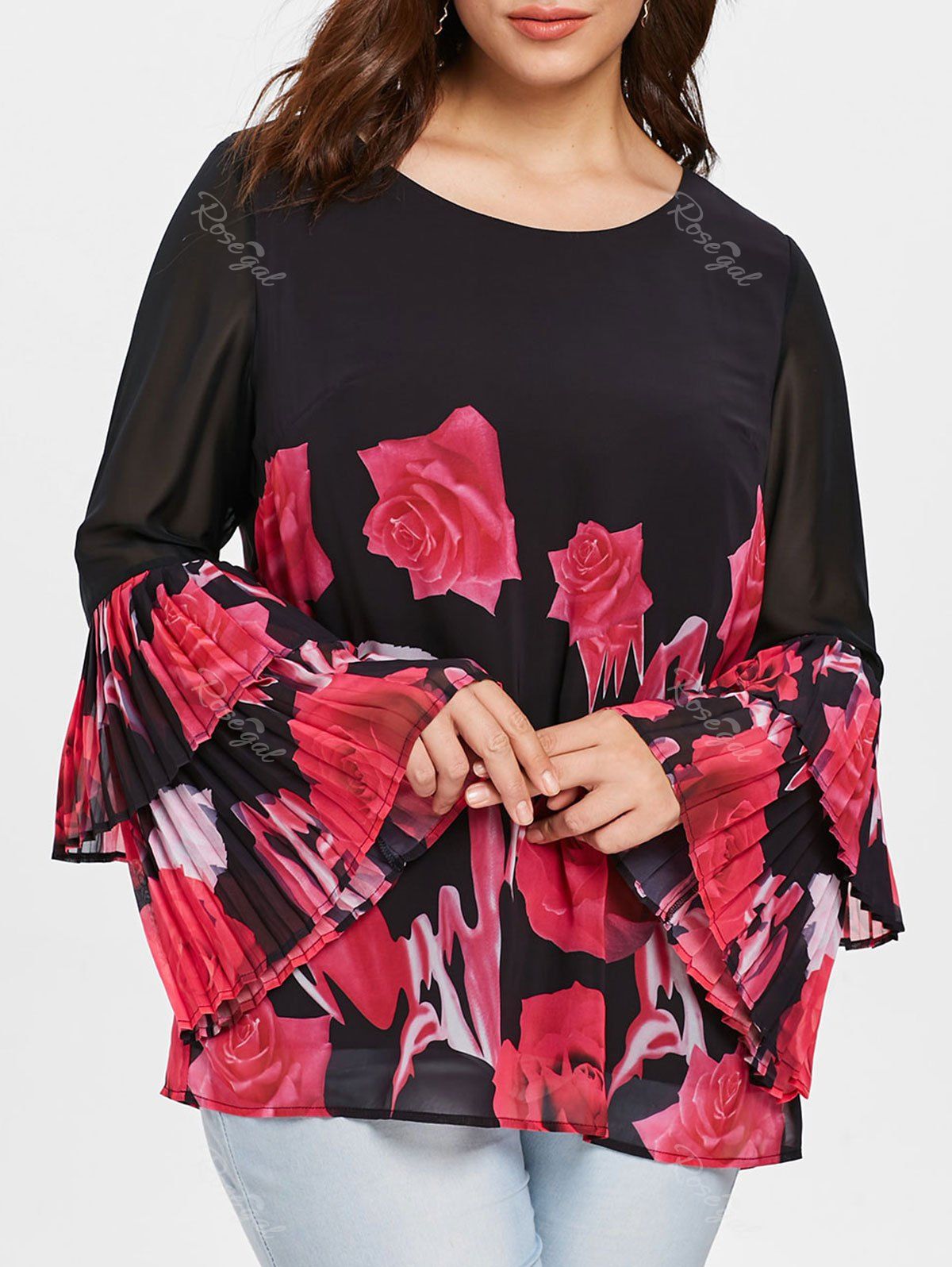 

Plus Size Bell Sleeve Floral Blouse, Black
