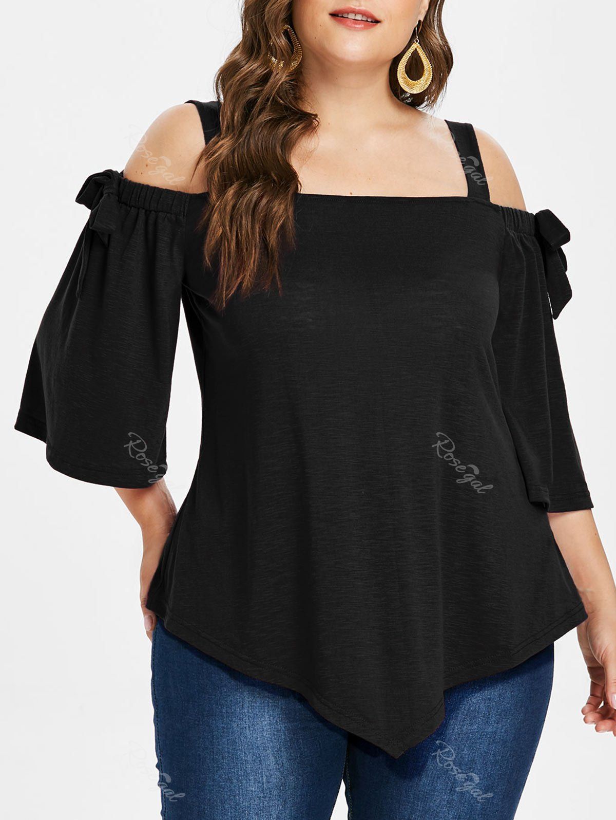 

Plus Size Asymmetric Cold Shoulder Top, Black