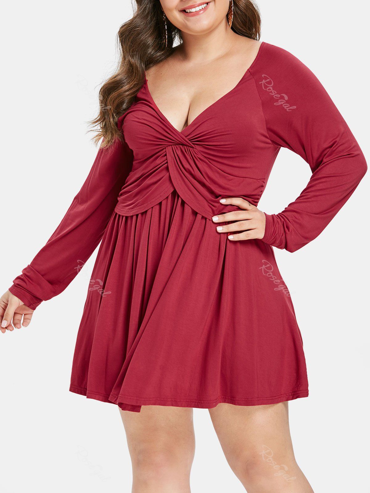 

Twist Front Plus Size Plunge T-shirt, Red