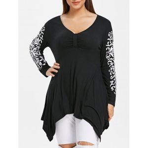 

Plus Size Tribal Print Empire Waist T-shirt, Black