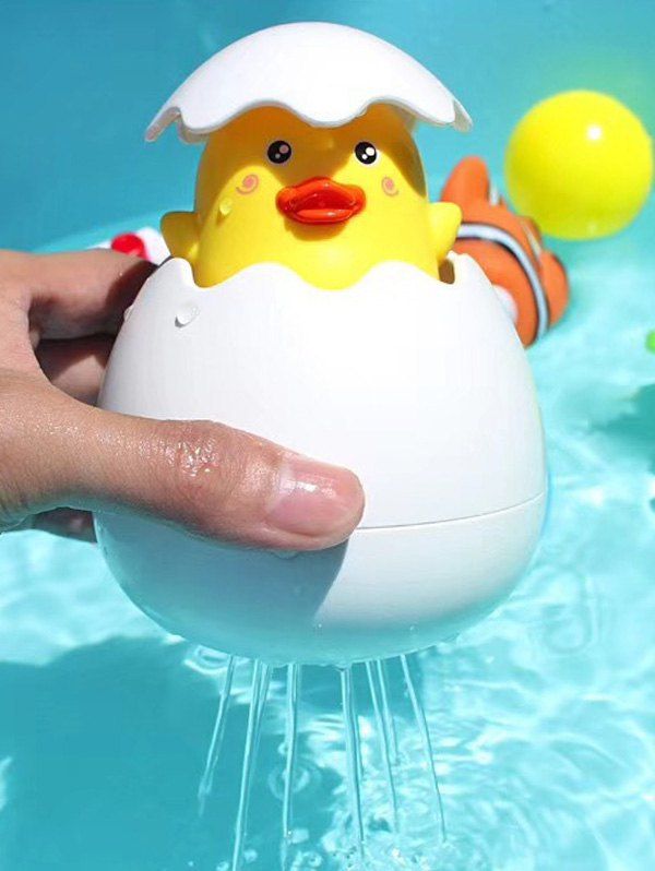 

Baby Bath Game Toys Water Spraying Egg, White