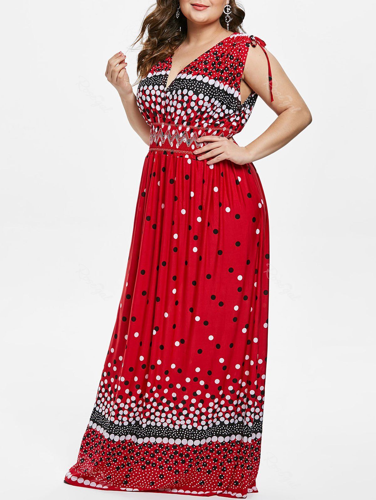 [32 Off] Plus Size Polka Dot Plunging Dress Rosegal