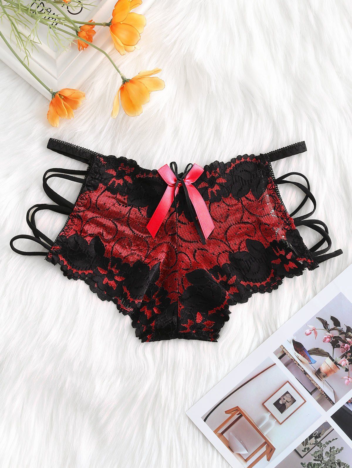 

Bowknot Criss Cross Lace Briefs, Red
