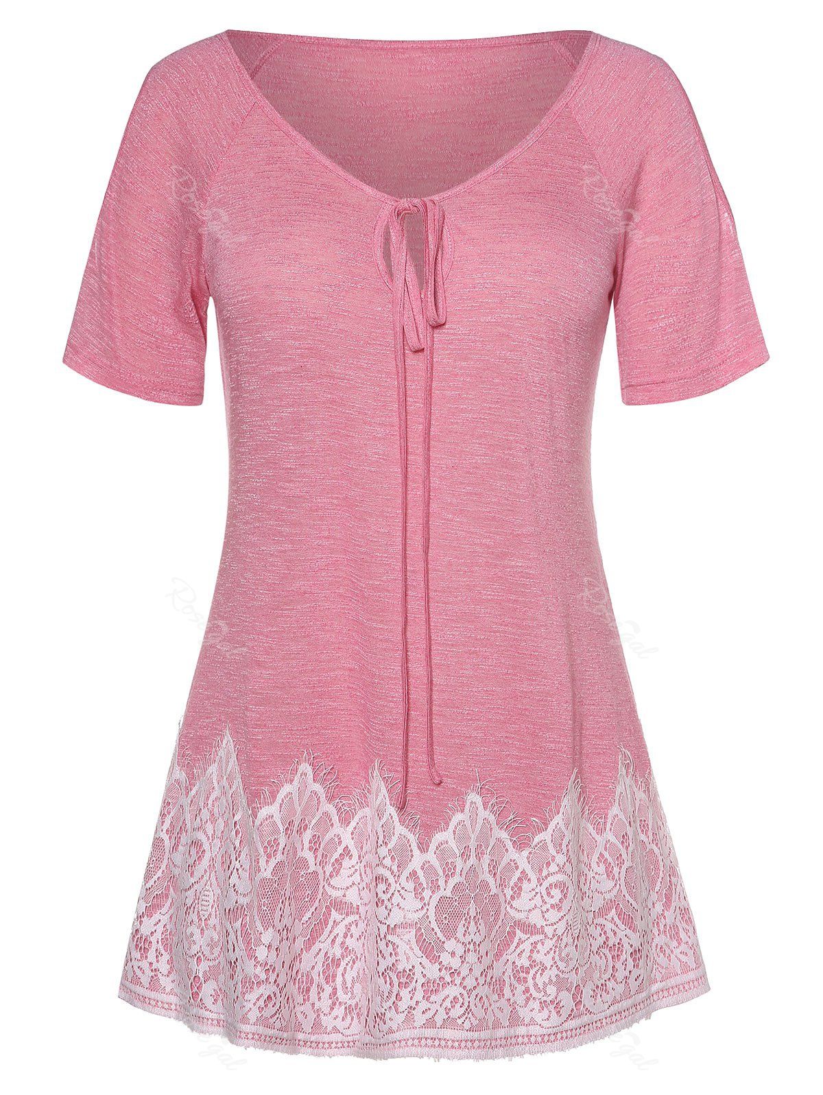 

Plus Size Keyhole Lace Insert T Shirt, Pink