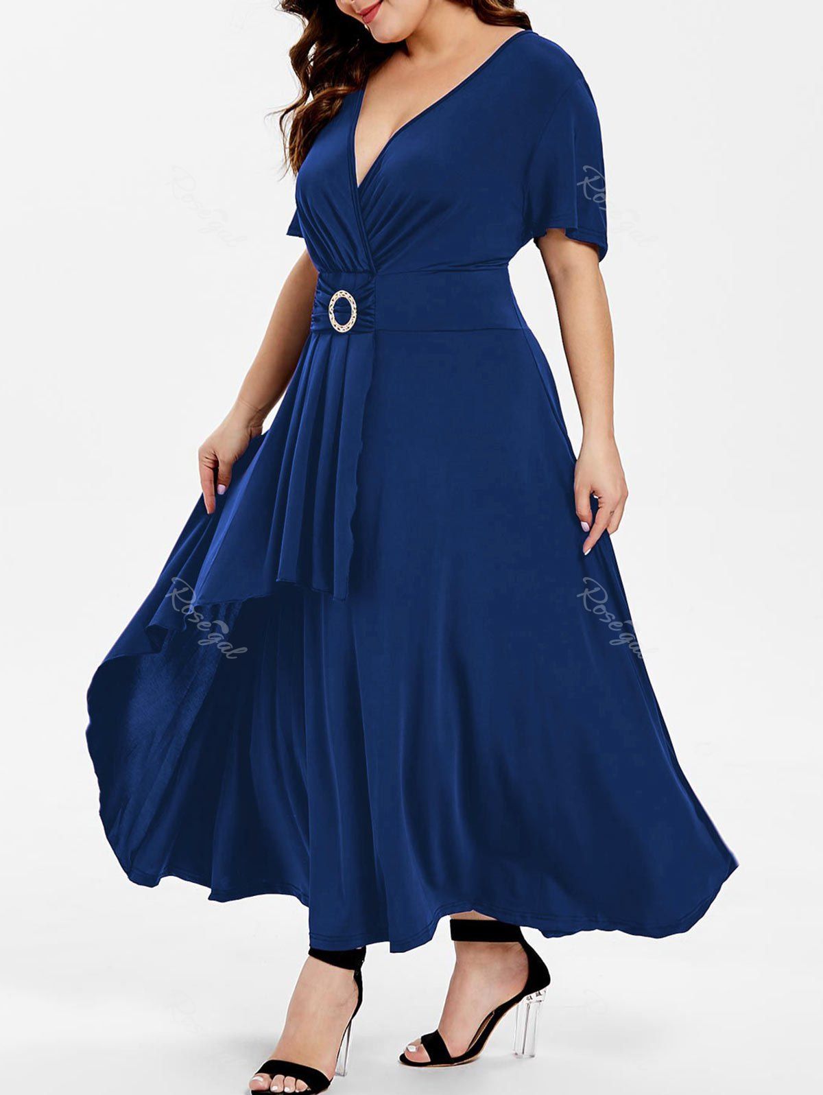 overlapping short gown style