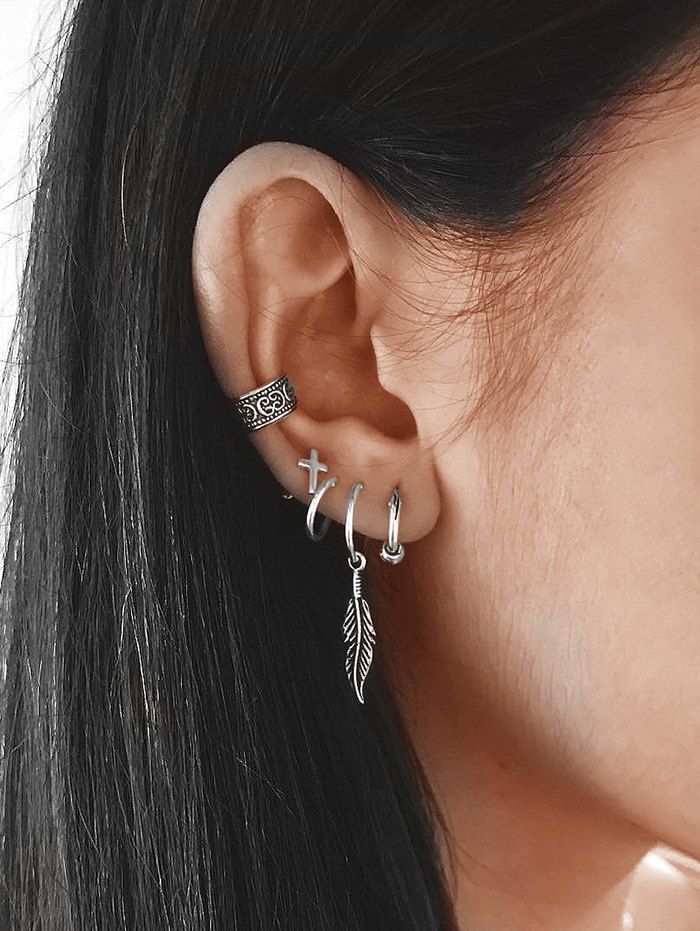 

Punk Style Leaf Design Earrings Set, Silver