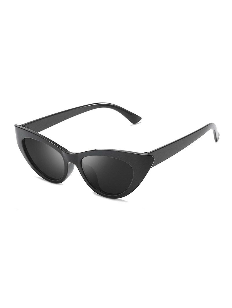

Catty Eye Triangle Polarized Sunglasses, Black