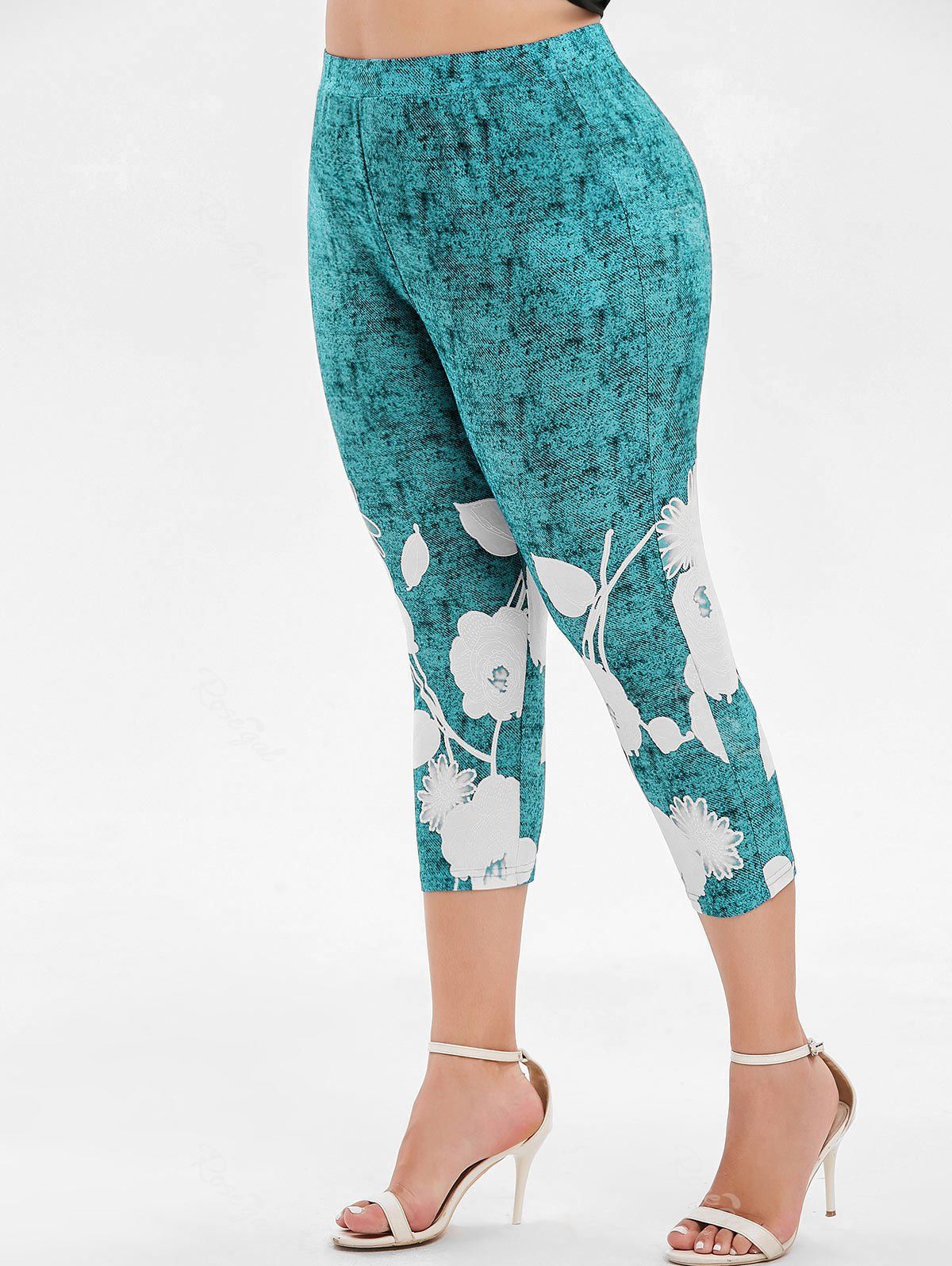 

Plus Size Space Dye Capri Leggings, Macaw blue green