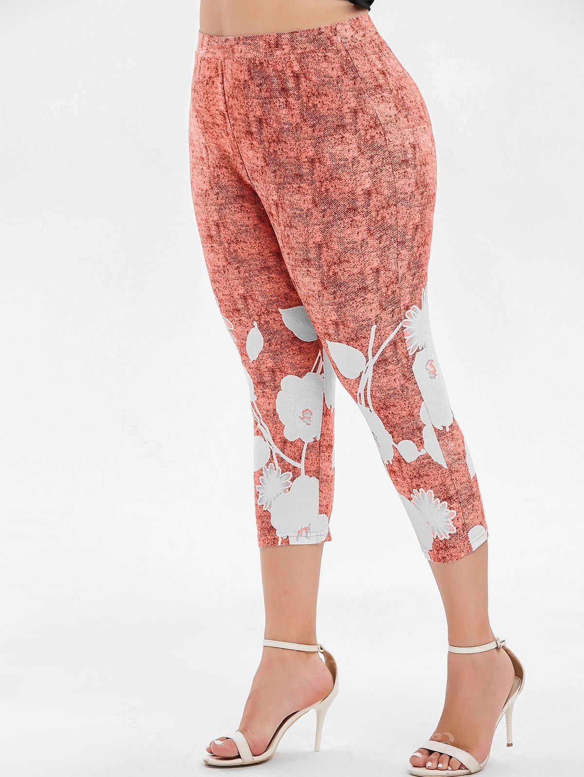 

Plus Size Space Dye Capri Leggings, Light coral