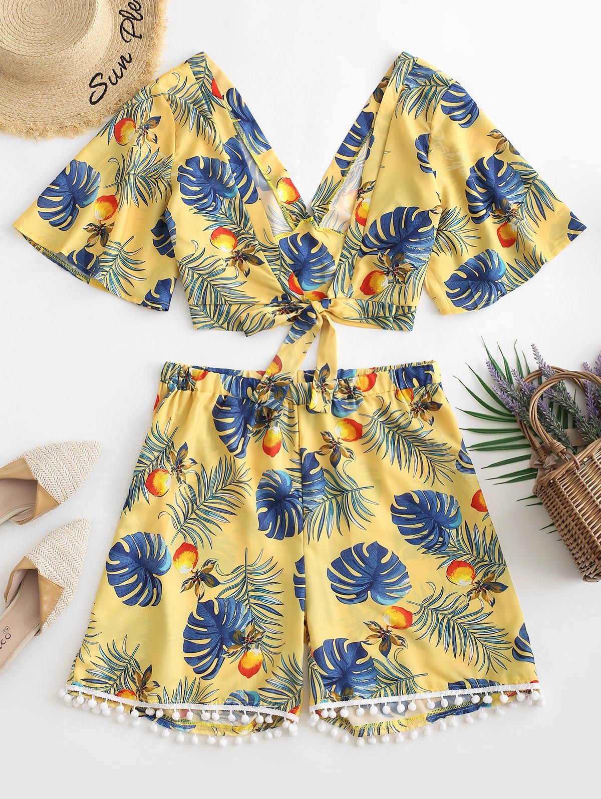 

Plus Size Tropical Print Front Knot Co Ord Set, Goldenrod
