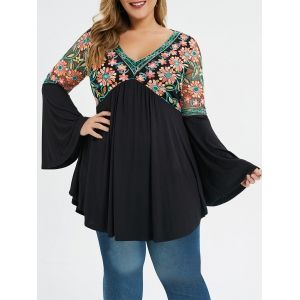 

Plus Size Flare Sleeve Embroidered T-shirt, Black