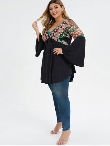 Plus Size Flare Sleeve Embroidered T-shirt