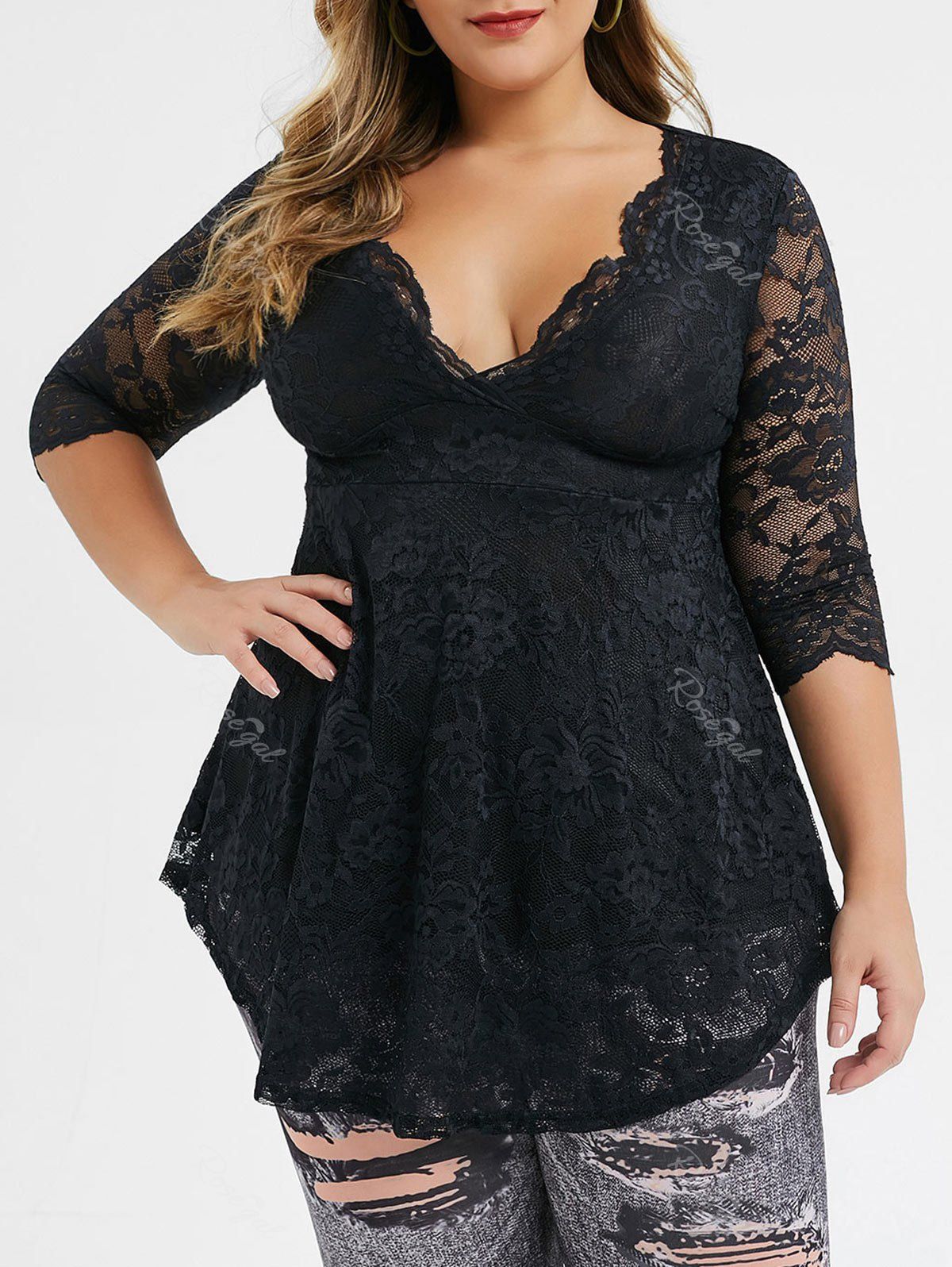 

Plus Size Plunging Neckline Lace Blouse, Black