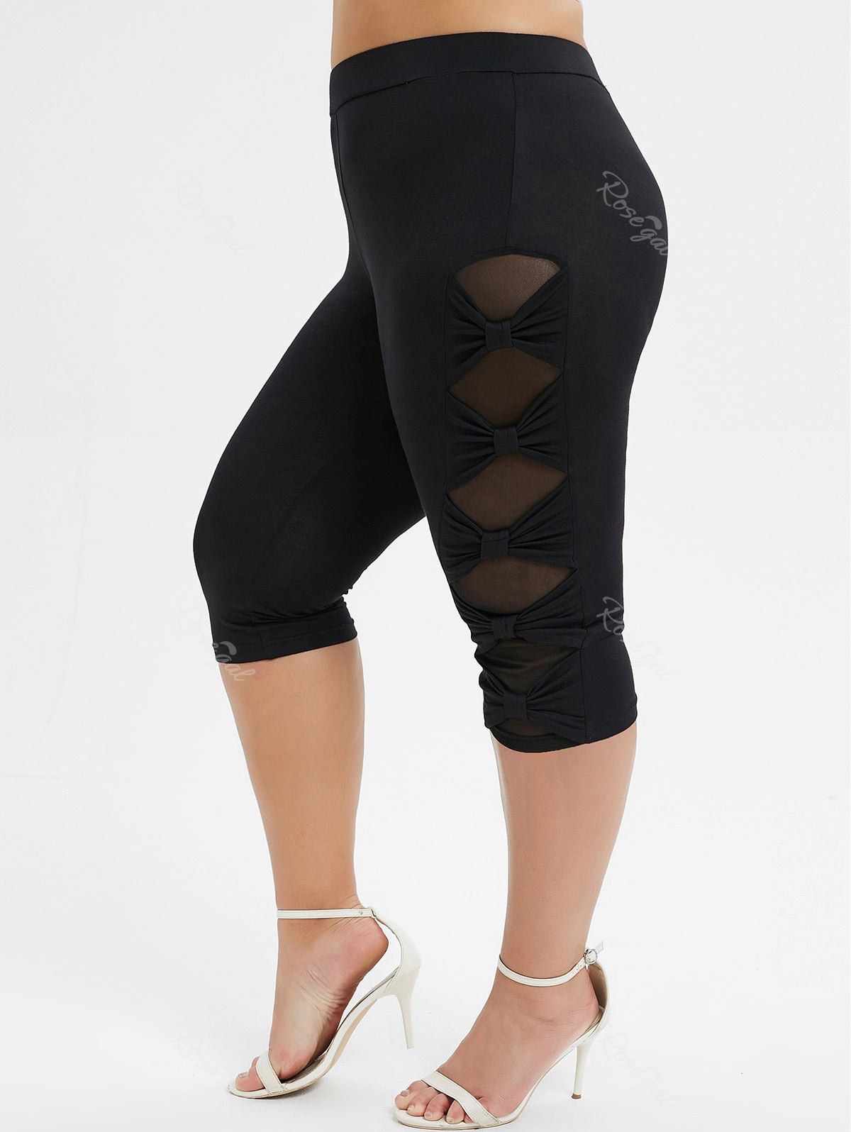

Plus Size Bowknot Mesh Panel Capri Leggings, Black