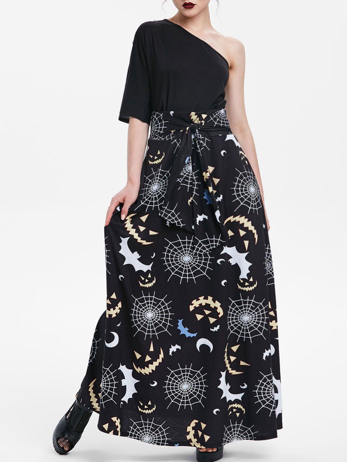 

Buttons One Shoulder Bat Cobweb Halloween Skirt Set, Black