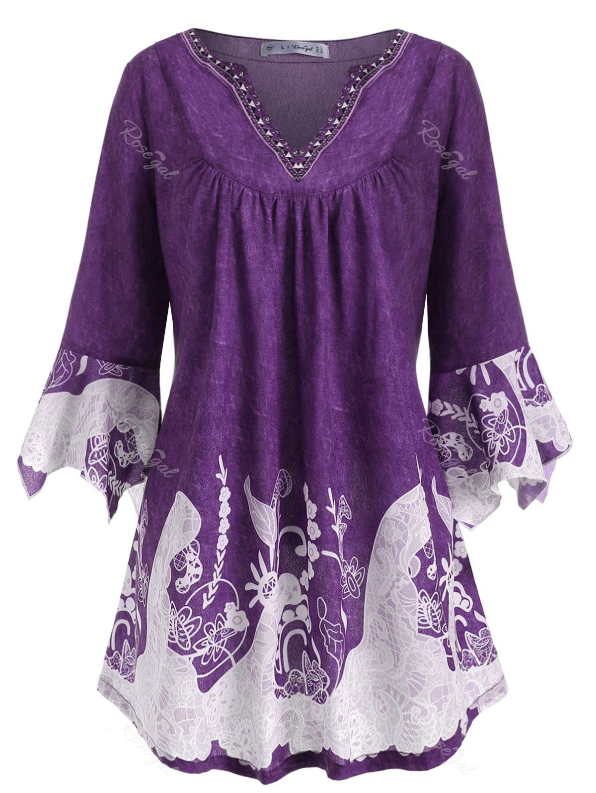 

Notched Flare Sleeve Printed Plus Size Top, Purple