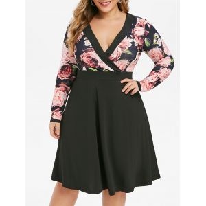 

Plus Size Low Cut Floral Surplice Dress, Black