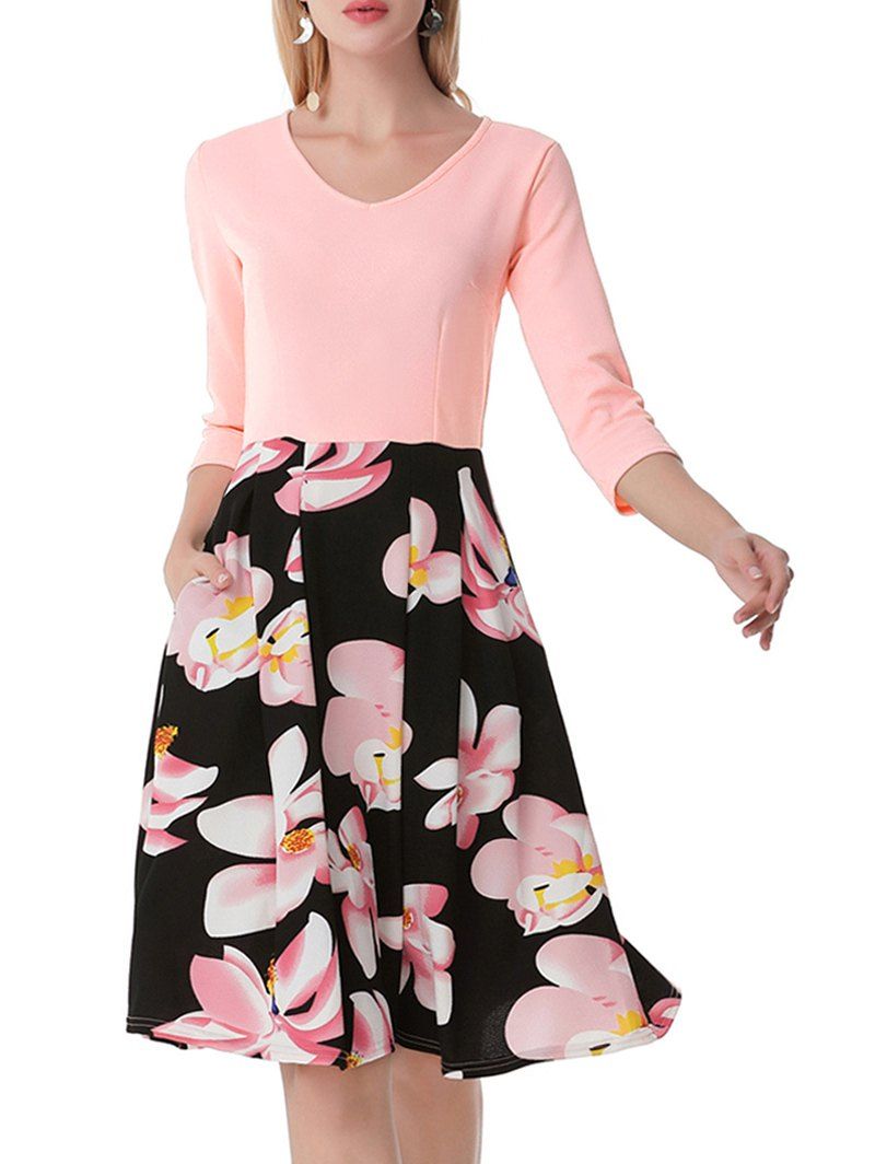 

Textured Floral Pleated-detail V Neck Dress, Pink