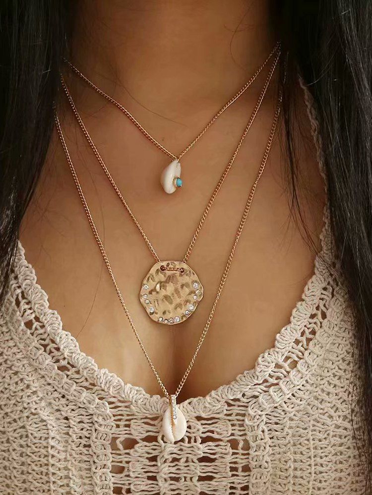 

Seashell Rhinestone Decoration Layered Necklace, Gold