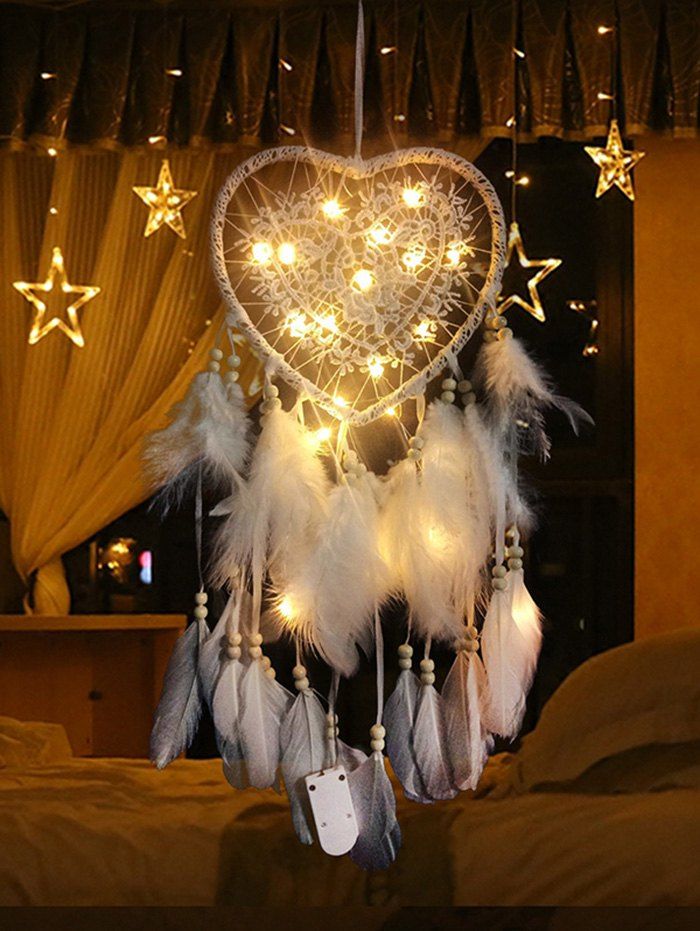 

LED Light Handmade Heart Shape Feather Dream Catcher, White