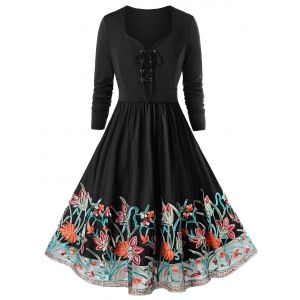

Plus Size Lace Up Embroidered Evening Dress, Black