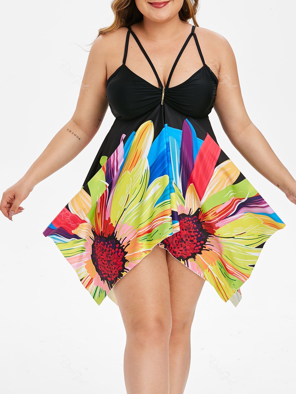 Ruched Floral Strappy Handkerchief Plus Size Tankini Swimsuit - 1x
