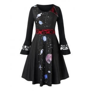 

Plus Size Bell Sleeve Planet Print Mini Dress, Black