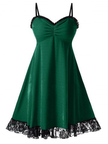 Plus Size Christmas Velvet Flounce Lace Panel Cami Dress