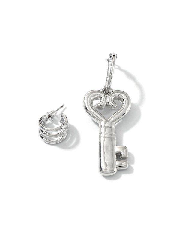 

Heart Hollow Key Drop Asymmetric Earrings, Silver