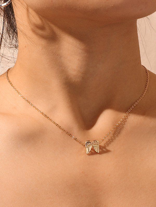 

Wings Pendant Collarbone Necklace, Gold