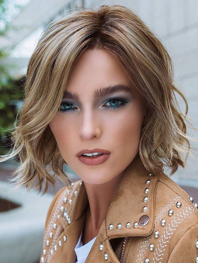 

Inclined Bang Short Colormix Wavy Capless Synthetic Wig, Light brown