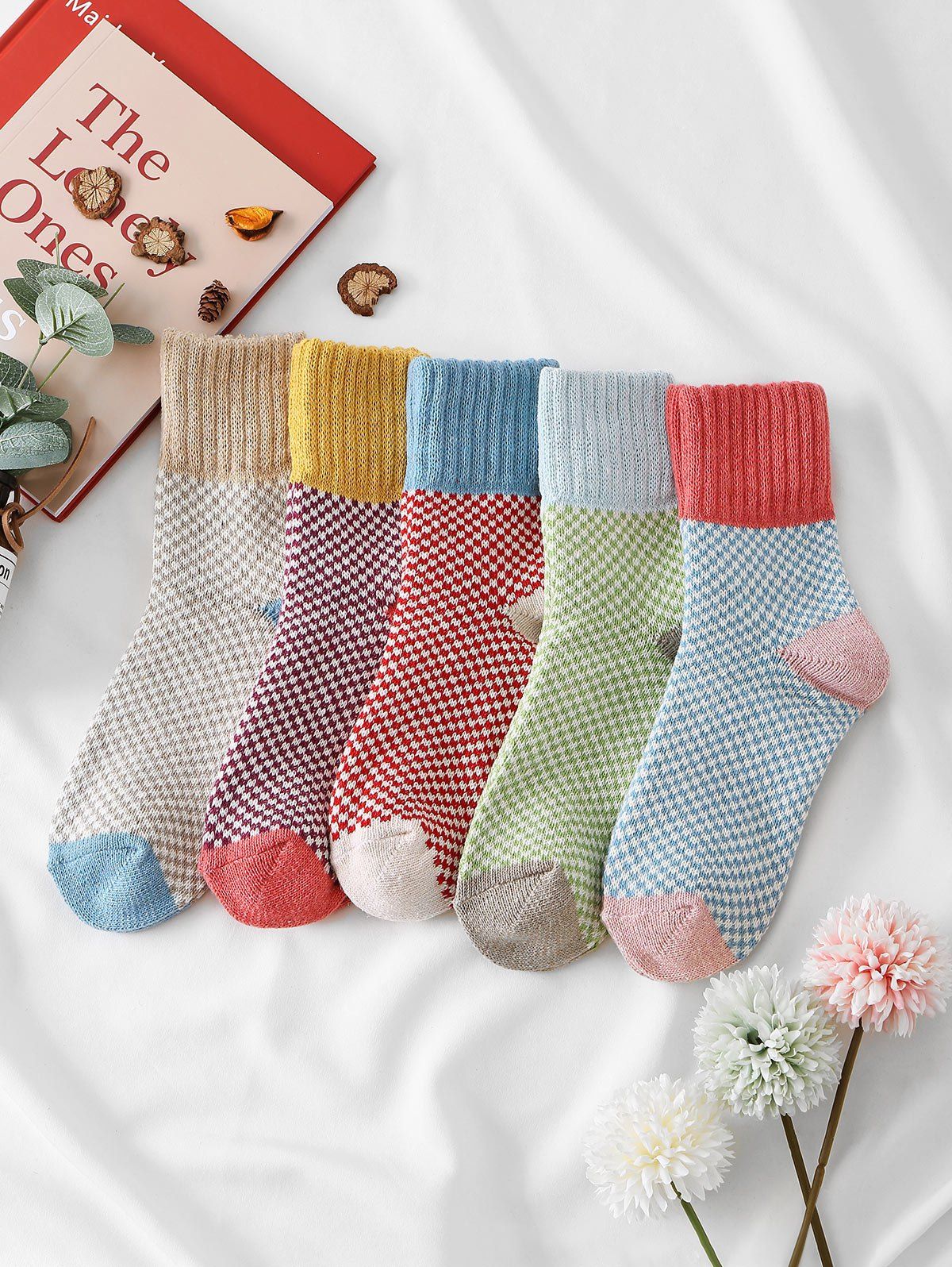 

5 Pairs Crochet Pattern Crew Length Socks Set, Multi-a