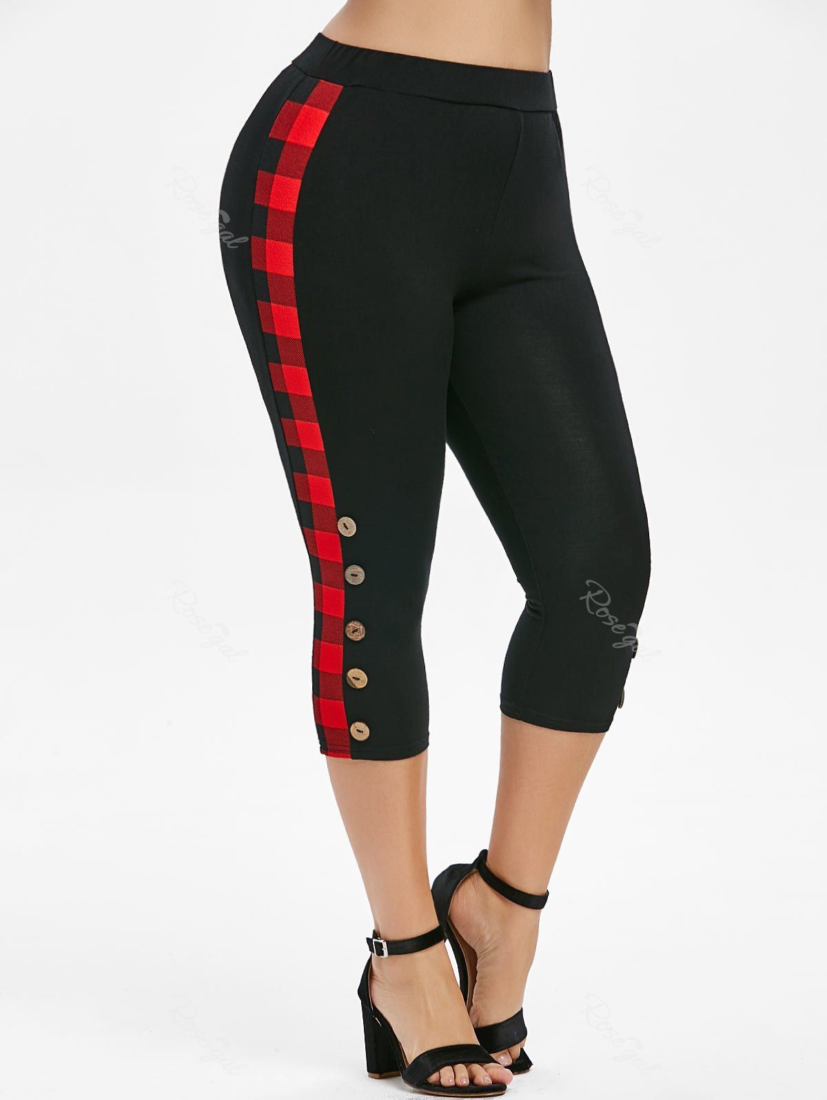 

Plus Size Buttons Plaid Capri Leggings, Red