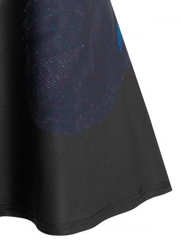 

Plus Size Feather Print V Neck T Shirt, Black