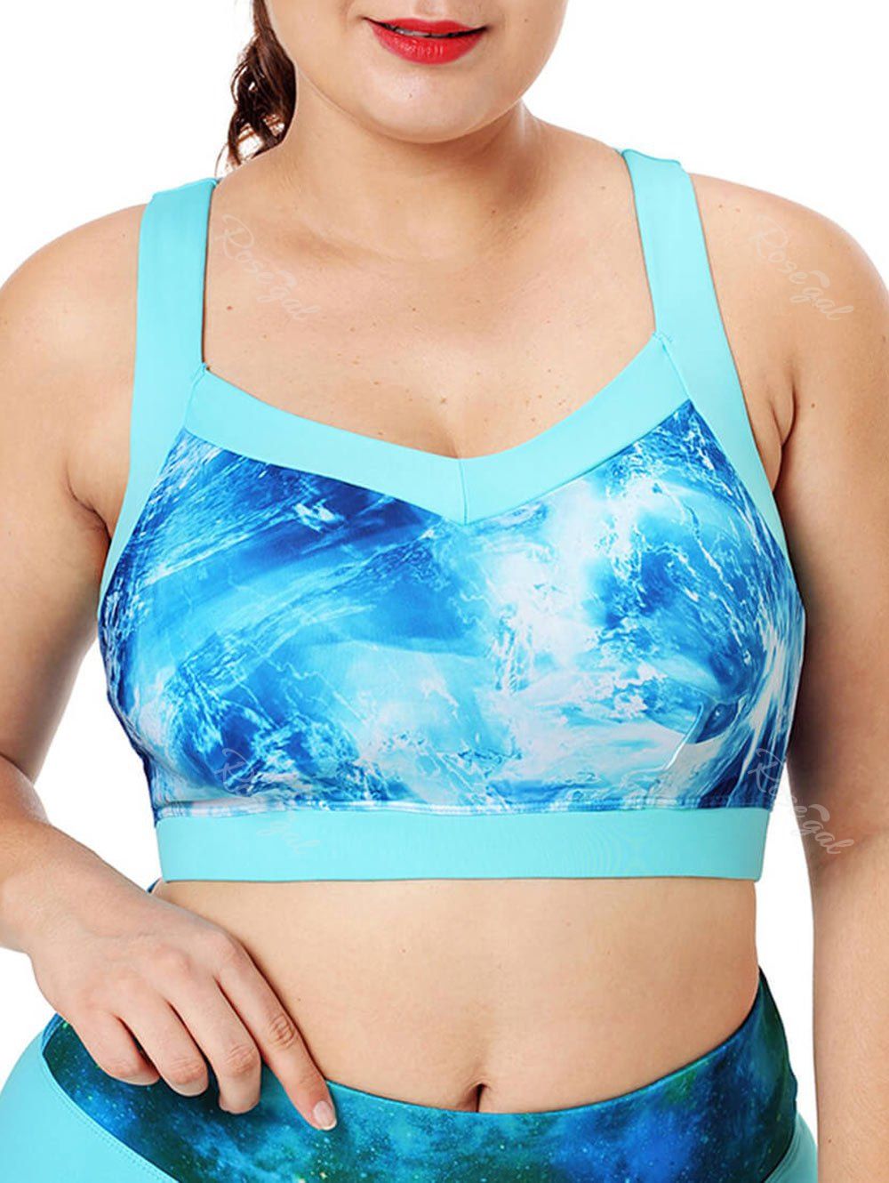 

Racerback Printed Plus Size Sports Bra, Blue