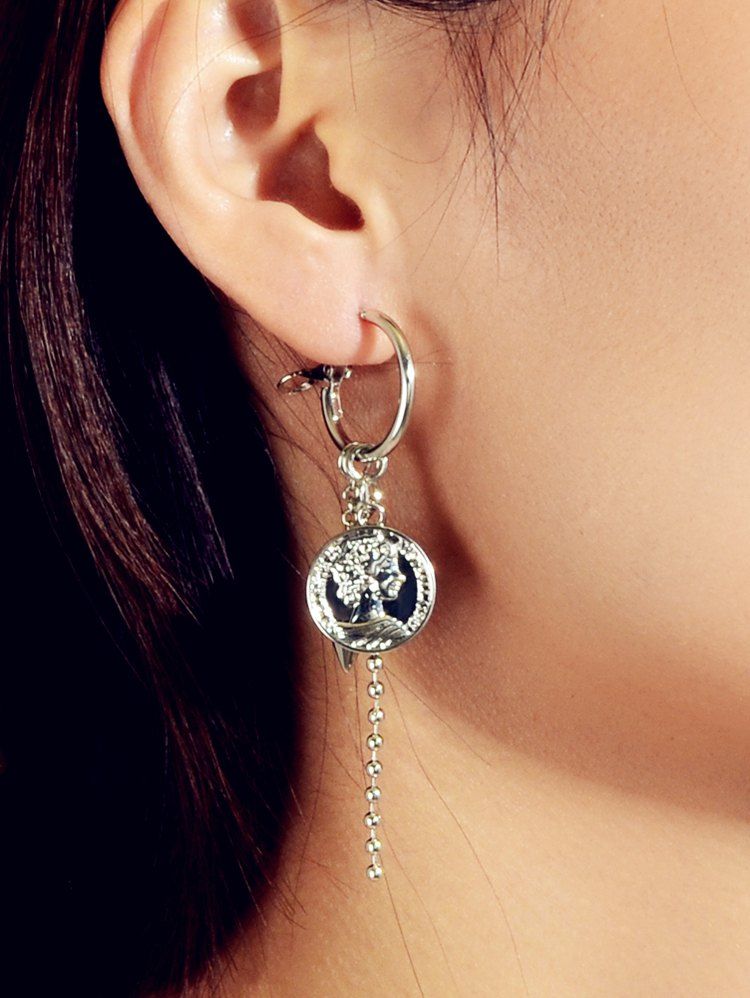 

Coin Design Alloy Drop Earrings, Silver