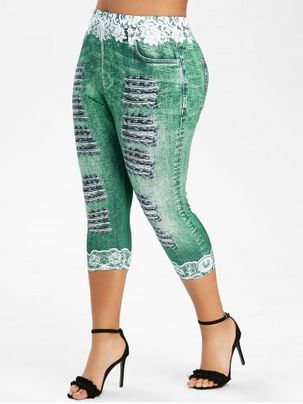 Plus Size 3D Lace Ripped Denim Print Capri Leggings