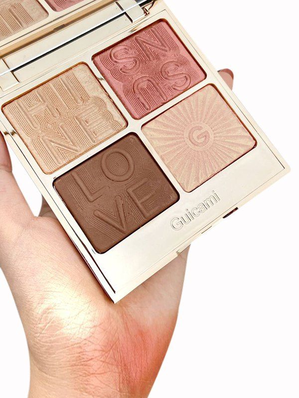 

4 Colors Multi-purpose Highlighter Contour Powder Palette, Light pink