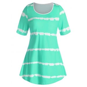

Plus Size Curved Tie Dye Tee, Light green