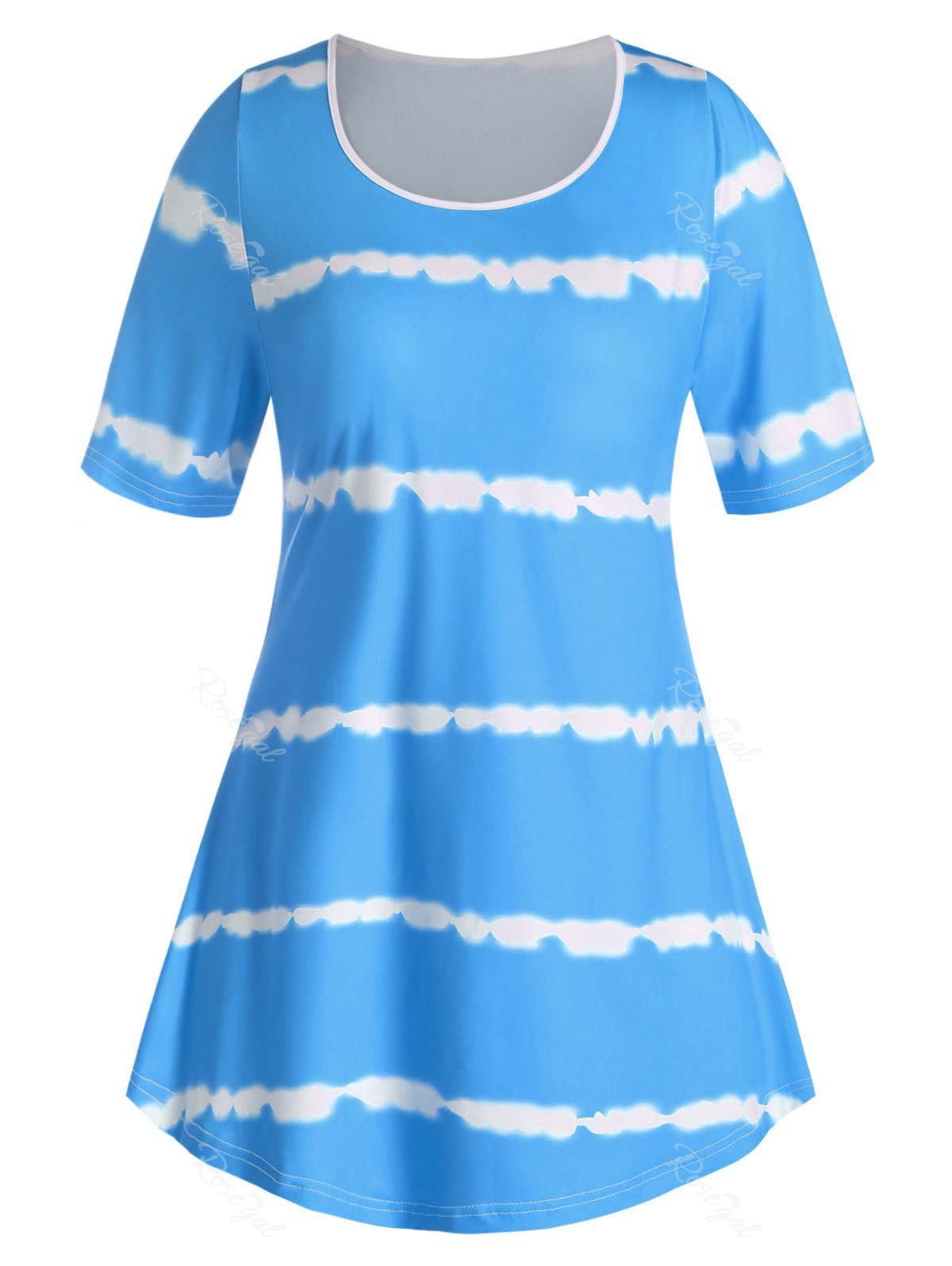 

Plus Size Curved Tie Dye Tee, Light blue