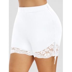

Plus Size Bowknot Lace Edge Shorts, White