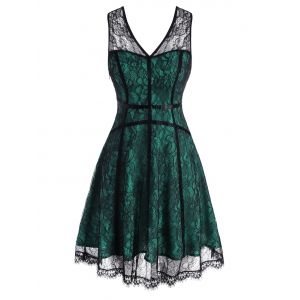 

Lace Overlay Scalloped Colorblock Dress, Light green