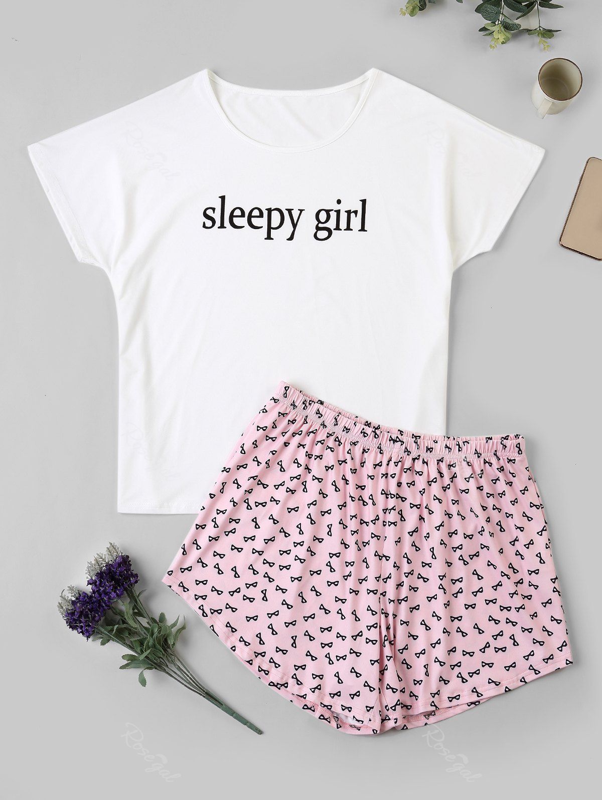 

Plus Size Sleepy Girl Graphic Short Sleeve Pajama Shorts Set, White